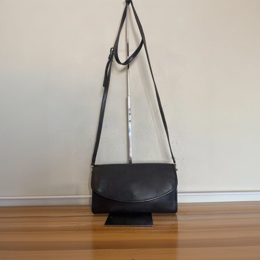 Cartera Coach Clutch Cuero Negro