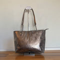 Cartera Michael Kors Tote Espejo Plata